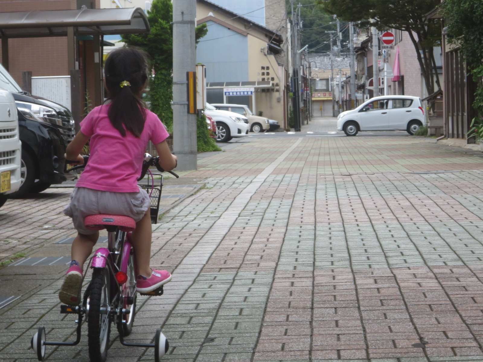補助輪つきの自転車